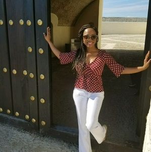 Meet your Posher, Laceasa